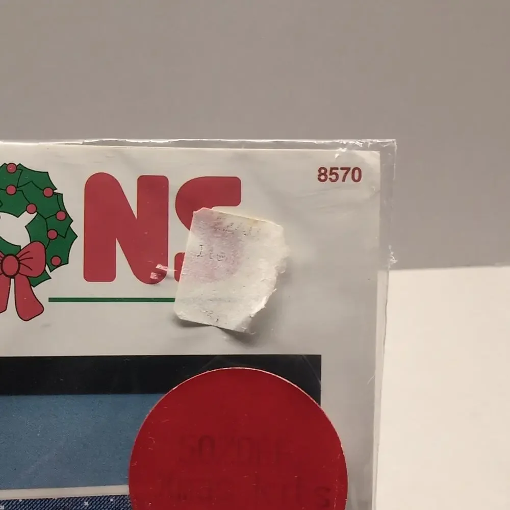 Dimensions Makin' New Friends Counted Cross Stitch‎ Kit 8570 Snowmen
